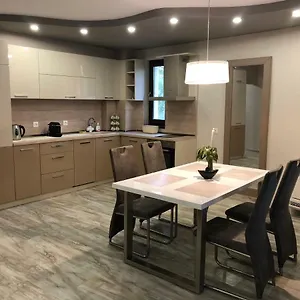 https://apartment-trimontium-2.plovdiv-hotels.com